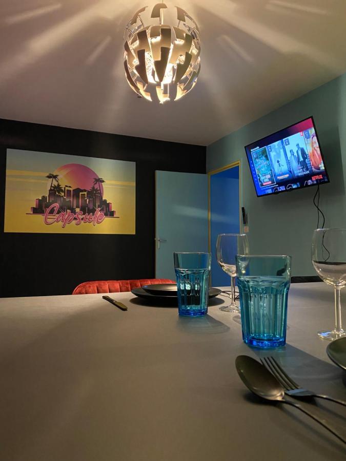 Capsule Miami Vice - Jacuzzi - Billard - Ecran Cinema & Netflix - Ping-Pong - Nintendo & Jeux- Liévin Exterior photo